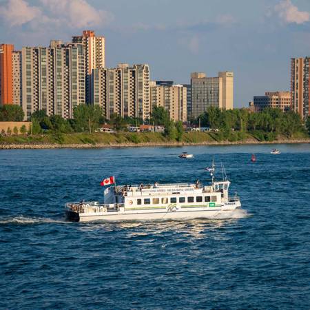 Navettes maritimes durant la traversée